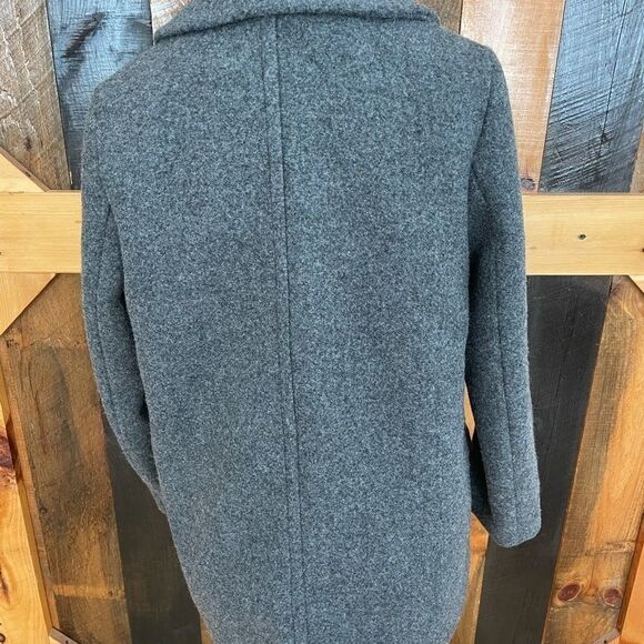 H & M snap front gray jacket, size 2 - Picture 3 of 6